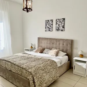 https://marco-polo-apartment.it-lombardy.com