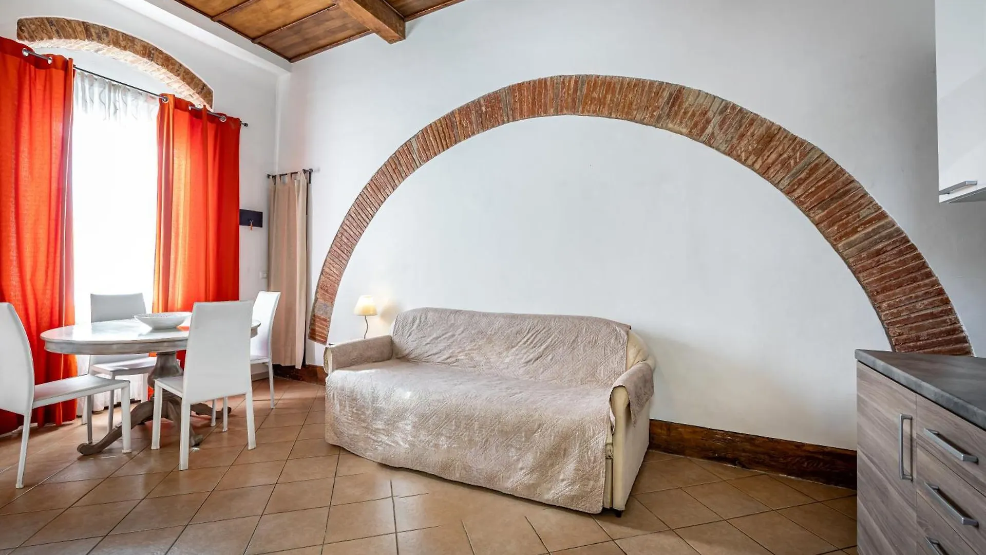 פירנצה Roommo Beccaria